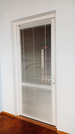 Горизонтальные жалюзи - установлены 27.09.2021